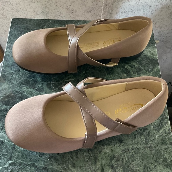 Diabetic Mary Janes - Picture 4 of 8